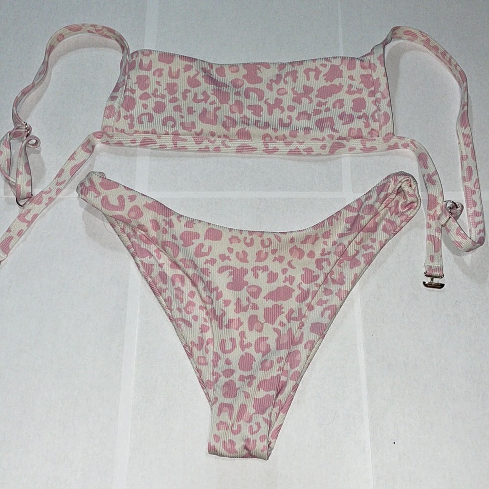 Pink print bikini
